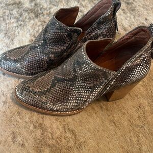 Jeffery Campbell animal print bootie